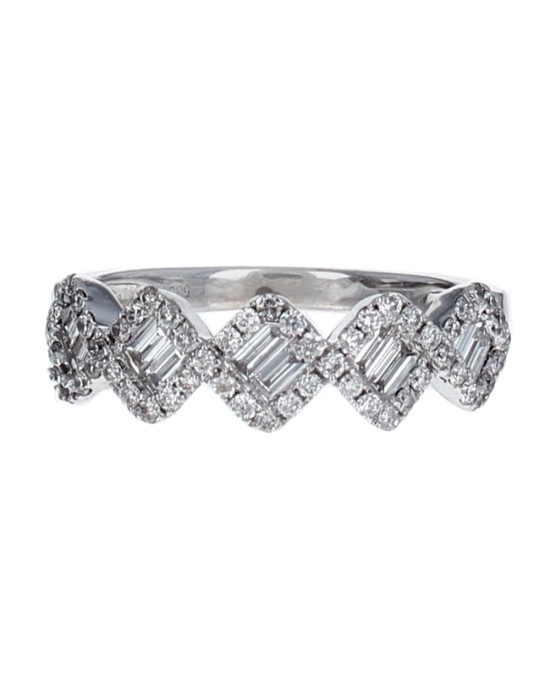 Baguette and Round Diamond Criss Cross Band